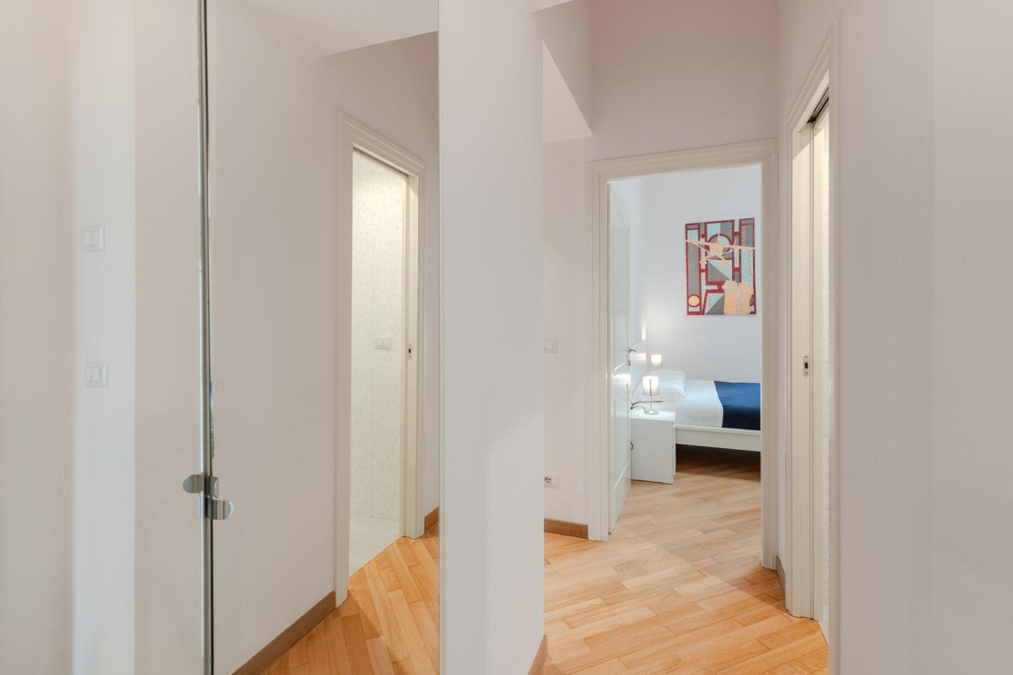 Contemporary Flat In Trastevere Apartment